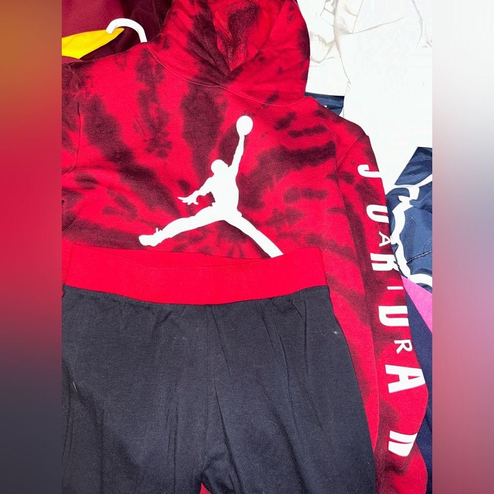 Women’s Jordan / Nike outfit